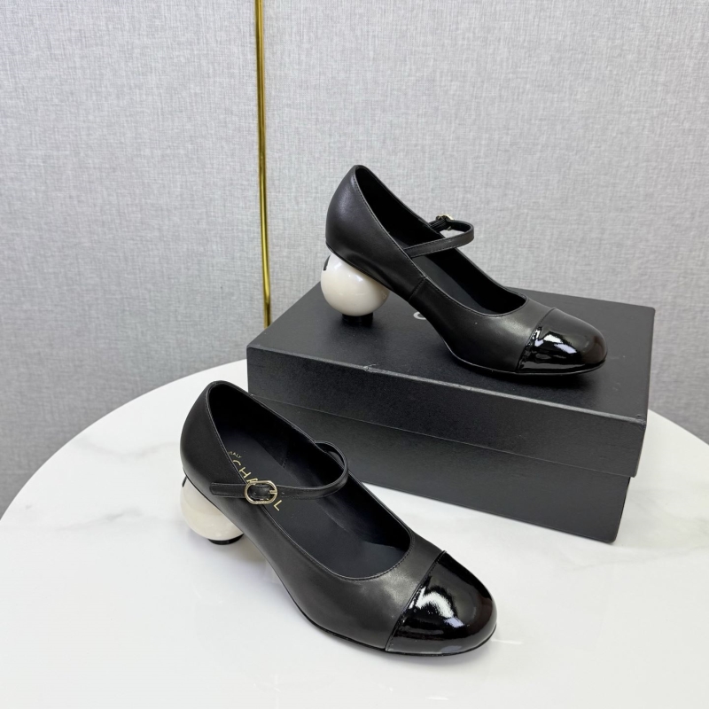 Ch**el heeled shoes